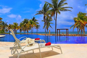 Oceanfront, Jacuzzi, King Size Bed, Parking